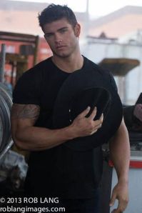 6ae5b26151671047a3696b34c16e80a4