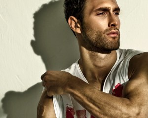 Noah-Mills-by-Ali-Kepenek-MaleModelSceneNet-01